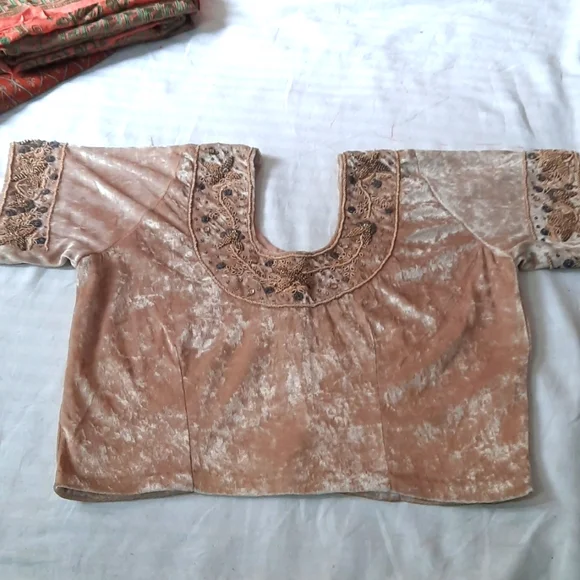Zardosi work Valvet blouse - Picture 1 of 7